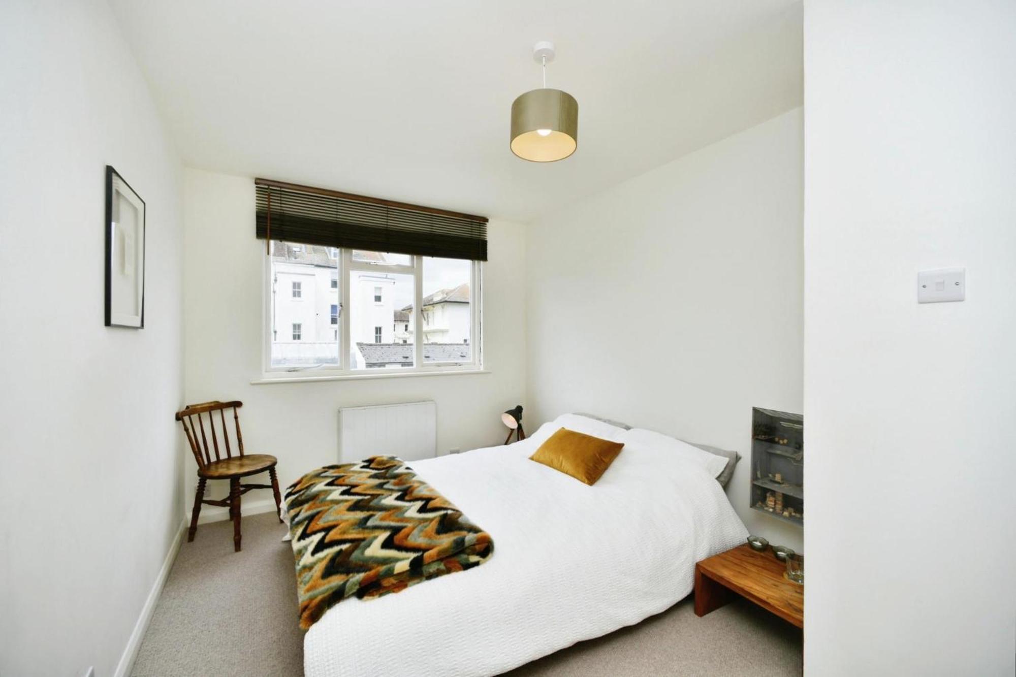 Sunny Seaside Sanctuary - Two Bedroom Apartment Hove Buitenkant foto